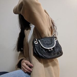 [SOLD]🎉 Host pick🎉 Vintage leather black Y2K shoulder bag silver details